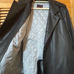 ポリエステルコート　Mサイズ　ビジネス、通勤に！ ブラックの画像