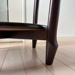 マルニ木工　ラウンドガラスローテーブルの画像