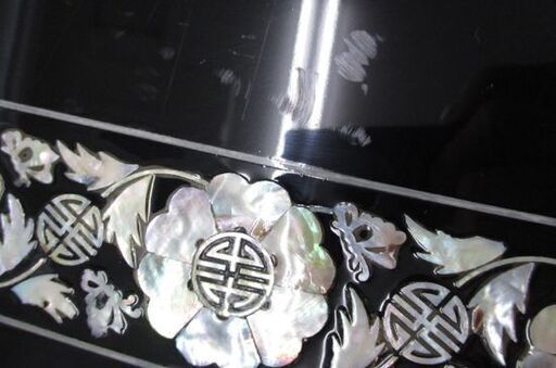 黒塗 座卓テーブル 螺鈿細工 鳳凰 華花装飾 ガラス板付き 137×82cm 韓流 札幌市北区屯田