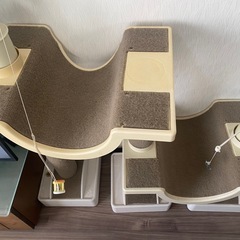 キャットタワーの画像