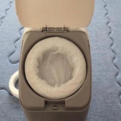 apricaオムツ処理ポットゴミ箱美品の画像