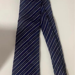 【ほぼ新品】HEMLEY（ヘムリー）100%シルク・ネクタイ 斜ストライプ 欧州ブランドの画像