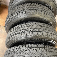 ★ブリジストンスタッドレス ★スズキジムニー★JB23★スタッドレスタイヤセット★チェーン付★の画像