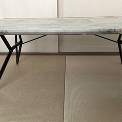 テーブルの画像