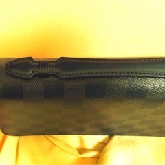 ルイ ヴィトン ダミエグラフィット ジッピー XL ブラック ダミエキャンバスの画像