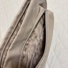 milesto ショルダーバッグの画像