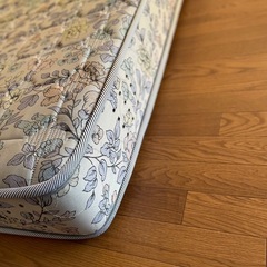 TRUM POCKET シングルマットレス 花柄の画像