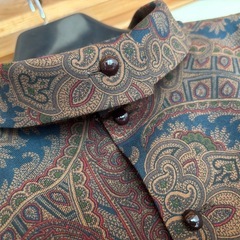 レリアンのブラウスの画像