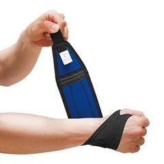 ザムスト 手首サポーター Lサイズ マジックテープ リストラップ ZAMSTの画像