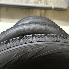 ☆取引済☆スタッドレスタイヤの画像