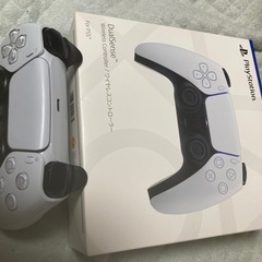 5本体 、PSポータル、コラボ服、コントローラ、ソフト、beatsヘッドホンの画像