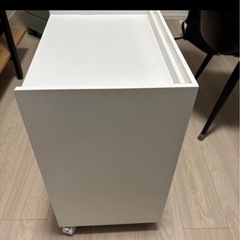 ニトリ　テーブル下ワゴンの画像