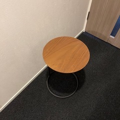 ニトリ　サイドテーブルの画像