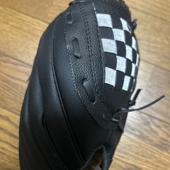 グローブとボールの画像