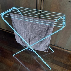 タオル干し　IKEAの画像