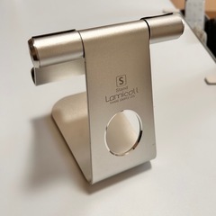 スマホスタンド　アルミ製の画像