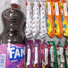 ファンタグレープ1.5Lとうまい棒12本セットの画像