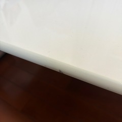 小さいなテーブル　0円の画像