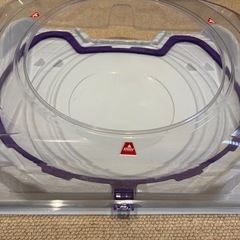 ベイブレードx 2人用と3人用のスタジアムセットの画像