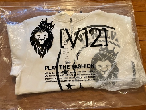 V12 パーカー　CIRCLE LION PARKA