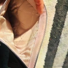 MICHAEL KORS ピンク財布の画像