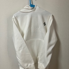 新品未使用！V12 パーカー　FZIP PARKAの画像