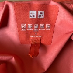 ユニクロ ウィンドブレーカーパーカー(レディス用Sサイズ)の画像