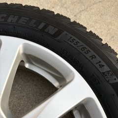 軽自動車　スタッドレス　ダイハツ純正ホイールの画像