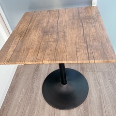 テーブル/茶/木目/60×60cm/高さ70cmの画像