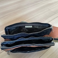 オロビアンコのショルダーバッグの画像