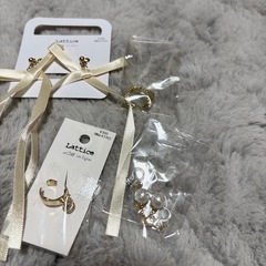 イヤリング 7個 まとめ売り イヤーカフ リボン アクセサリー セットの画像