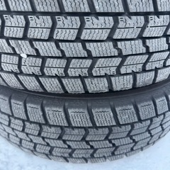 スタッドレス　アルミ付き　バリ山　14インチの画像