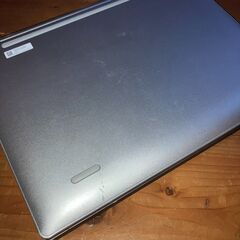 ノートパソコン　Lenovo IdeaPad D330 の画像