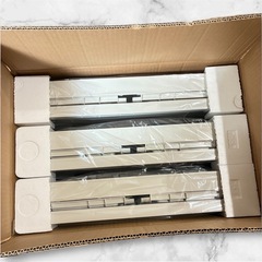 ❤️新品未使用❤️収納ボックス M 5面開閉蓋✨　ホワイト　3個入り　折りたたみ式 大容量 蓋付き キャスター付き コンテナ 衣類 おもちゃ 布団 書類 本 漫画収納 アウトドア キャンプ用 クローゼット 押入れ対応 おしゃれ(Mサイズ3個：46*33*26.5cm,40.2L)✨の画像