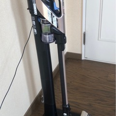 日立 PV-BH900G 掃除機 コードレススティッククリーナー パワフルパワー 自走式 シャンパンゴールドの画像