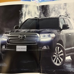 ランドクルーザー200カタログの画像