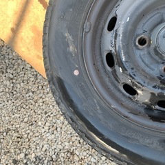 軽トラ　日本製スノータイヤタイヤホイール　5本セットの画像