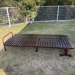 折りたたみベッドの画像