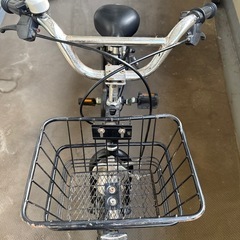 子供用　自転車　16インチの画像