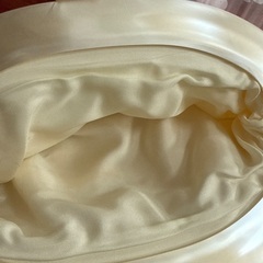 新品ポーチの画像