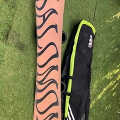 スノーボード　板　キャリーバッグ　セットの画像