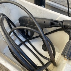 アイリスオーヤマ　タンク式高圧洗浄機　　SBT-412の画像