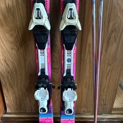 スキー　板＆ポールの画像