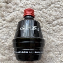 サントリーオールドウイスキー150mlの画像