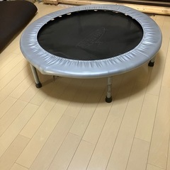 トランポリンの画像