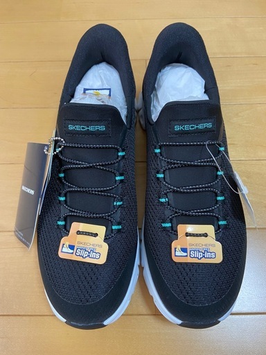 《新品・未使用》　【SKECHERS Slip-Ins】24.5cm
