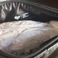 イヴサンローラン 筆箱やポーチなどに の画像