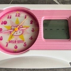 HELLO KITTY 置き時計の画像