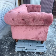 ソファ　2人~3人がけ　ベロア素材　の画像