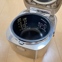 取り置き中　Panasonic 炊飯器 5.5合の画像